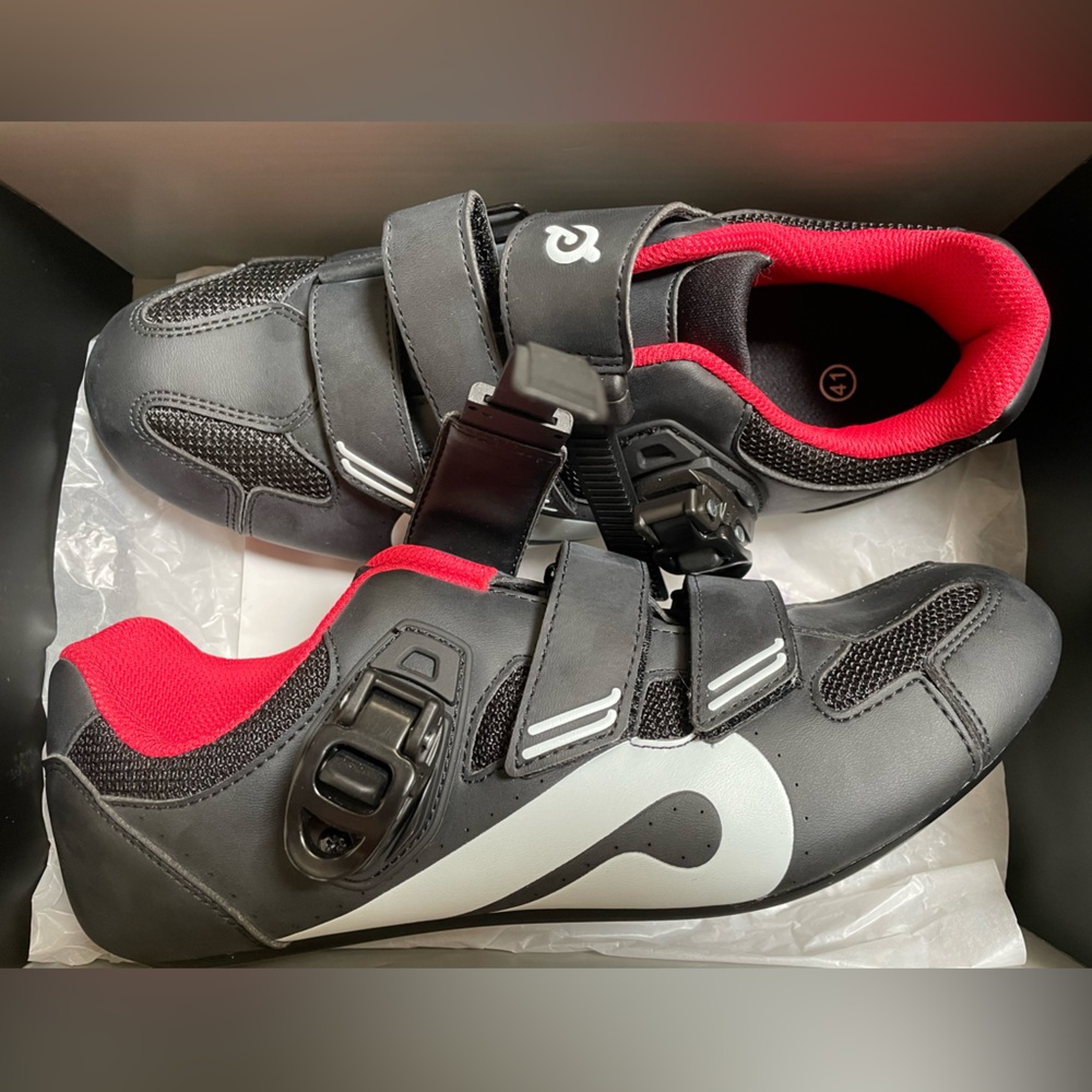 Peloton Cycling Shoes, Sz: wmns 10, men 8